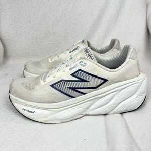 New Balance Fresh Foam X More v5 Running Shoes
